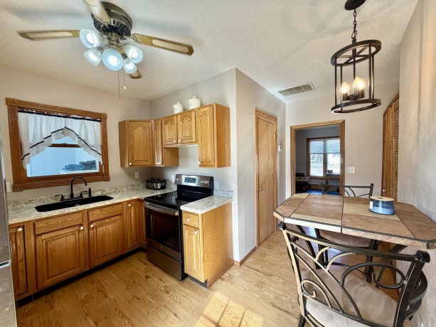 803 North, THOMSON, Illinois 61285, 1 Bedroom Bedrooms, ,1 BathroomBathrooms,House,For Sale,North,202601110