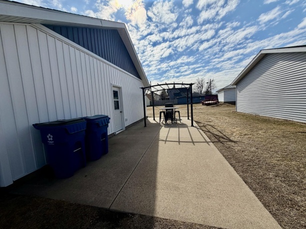 803 North, THOMSON, Illinois 61285, 1 Bedroom Bedrooms, ,1 BathroomBathrooms,House,For Sale,North,202601110