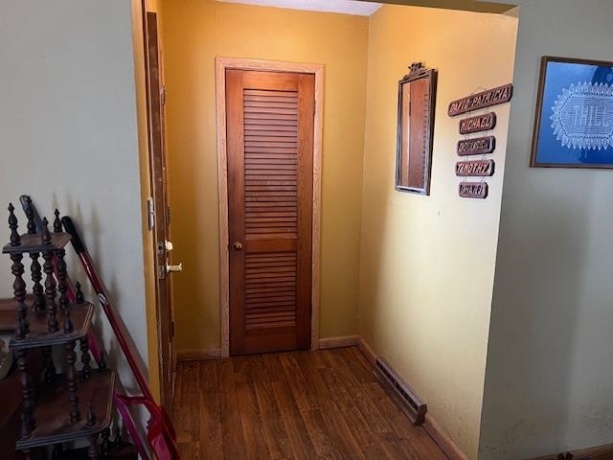 2585 Van Brocklyn, FREEPORT, Illinois 61032, 3 Bedrooms Bedrooms, ,1 BathroomBathrooms,House,For Sale,Van Brocklyn,202601112