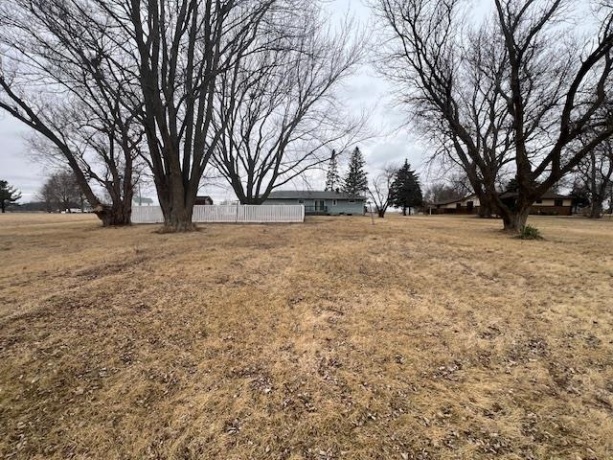 2585 Van Brocklyn, FREEPORT, Illinois 61032, 3 Bedrooms Bedrooms, ,1 BathroomBathrooms,House,For Sale,Van Brocklyn,202601112