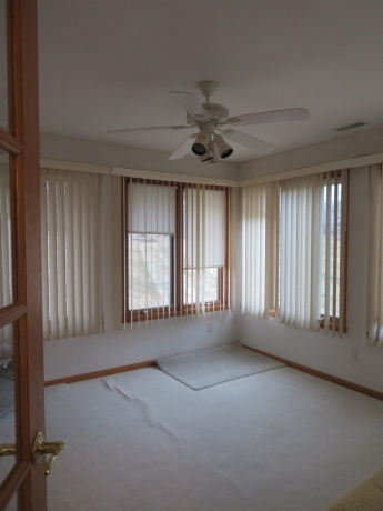 3204 Farmdale, FREEPORT, Illinois 61032, 3 Bedrooms Bedrooms, ,3 BathroomsBathrooms,House,For Sale,Farmdale,202601113