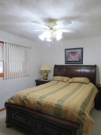 3204 Farmdale, FREEPORT, Illinois 61032, 3 Bedrooms Bedrooms, ,3 BathroomsBathrooms,House,For Sale,Farmdale,202601113