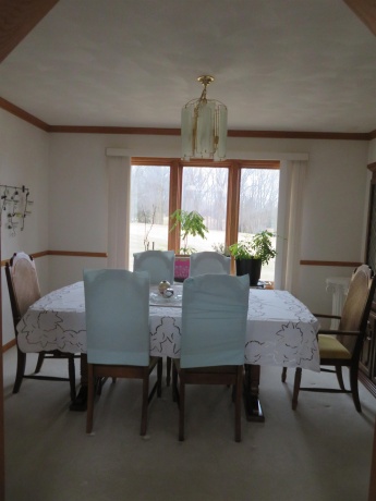 3204 Farmdale, FREEPORT, Illinois 61032, 3 Bedrooms Bedrooms, ,3 BathroomsBathrooms,House,For Sale,Farmdale,202601113