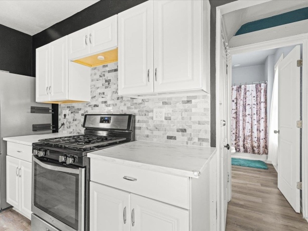 2118 Elm, ROCKFORD, Illinois 61102, 3 Bedrooms Bedrooms, ,2 BathroomsBathrooms,House,For Sale,Elm,202601118