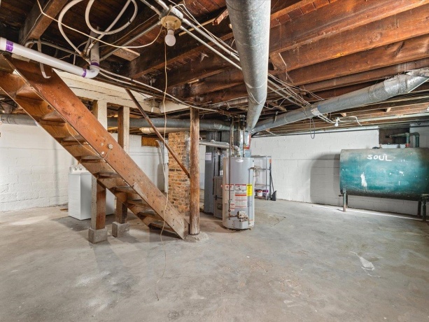 2118 Elm, ROCKFORD, Illinois 61102, 3 Bedrooms Bedrooms, ,2 BathroomsBathrooms,House,For Sale,Elm,202601118