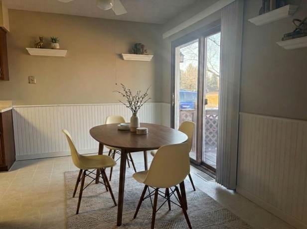 1827 Kerrybrook, SYCAMORE, Illinois 60178, 2 Bedrooms Bedrooms, ,1 BathroomBathrooms,Condominium,For Sale,Kerrybrook,202601121