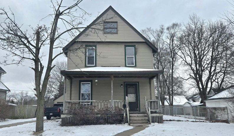 110 8th, SOUTH BELOIT, Illinois 61080, 3 Bedrooms Bedrooms, ,1 BathroomBathrooms,House,For Sale,8th,202600290