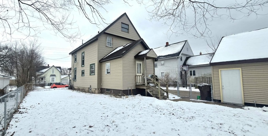 110 8th, SOUTH BELOIT, Illinois 61080, 3 Bedrooms Bedrooms, ,1 BathroomBathrooms,House,For Sale,8th,202600290