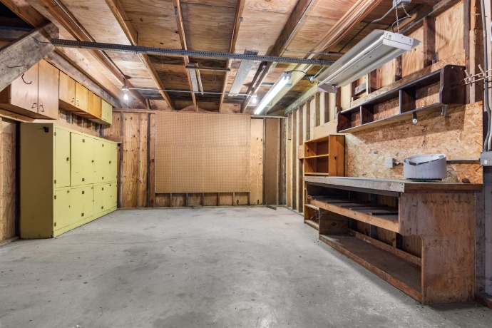 601 Pearl, BELVIDERE, Illinois 61008, ,5+ Units,For Sale,Pearl,202601125