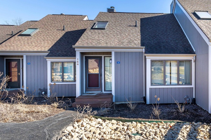 144 Plum Cove, GALENA, Illinois 61036, 2 Bedrooms Bedrooms, ,2 BathroomsBathrooms,Condominium,For Sale,Plum Cove,202601124