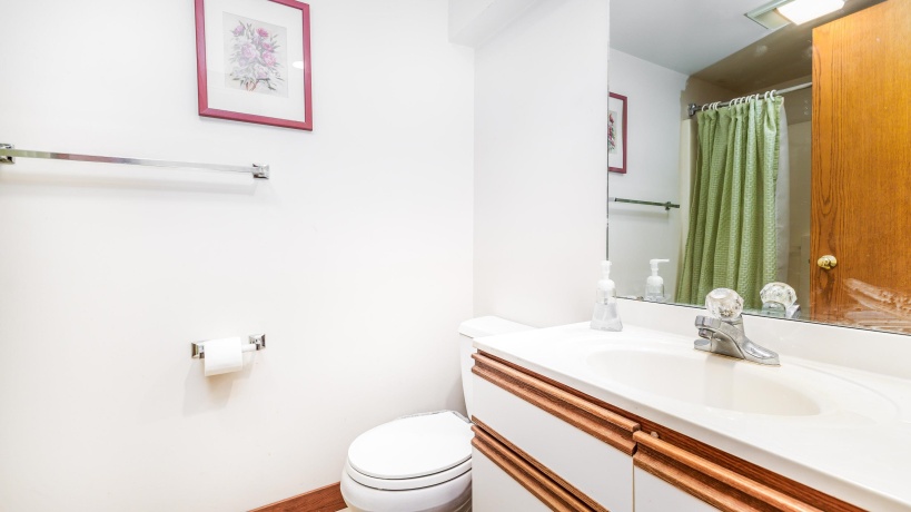 144 Plum Cove, GALENA, Illinois 61036, 2 Bedrooms Bedrooms, ,2 BathroomsBathrooms,Condominium,For Sale,Plum Cove,202601124