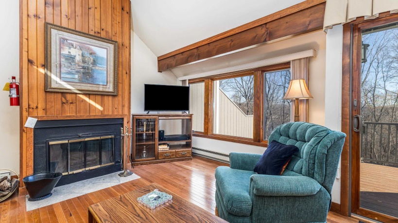 144 Plum Cove, GALENA, Illinois 61036, 2 Bedrooms Bedrooms, ,2 BathroomsBathrooms,Condominium,For Sale,Plum Cove,202601124