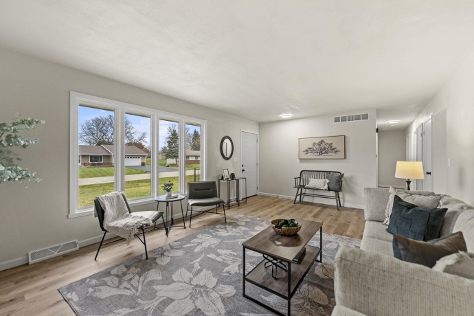 7108 Wheatland, CHERRY VALLEY, Illinois 61016, 3 Bedrooms Bedrooms, ,1 BathroomBathrooms,House,For Sale,Wheatland,202507137