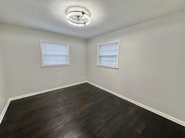 2703 18th, ROCKFORD, Illinois 61108, 4 Bedrooms Bedrooms, ,1 BathroomBathrooms,House,For Sale,18th,202601126