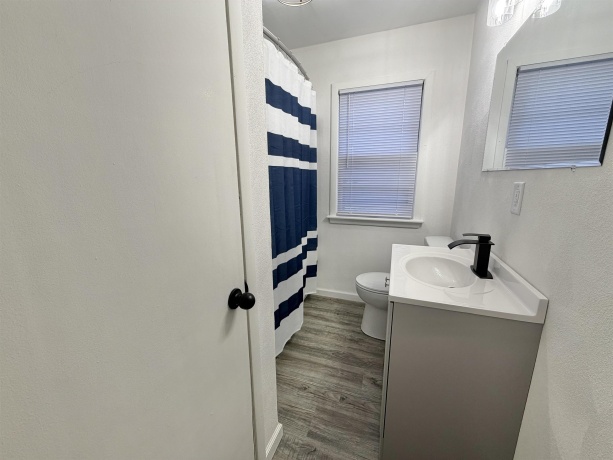 2703 18th, ROCKFORD, Illinois 61108, 4 Bedrooms Bedrooms, ,1 BathroomBathrooms,House,For Sale,18th,202601126