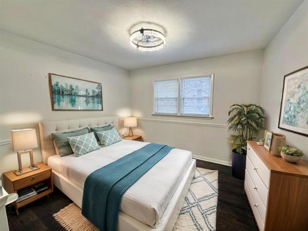 2703 18th, ROCKFORD, Illinois 61108, 4 Bedrooms Bedrooms, ,1 BathroomBathrooms,House,For Sale,18th,202601126