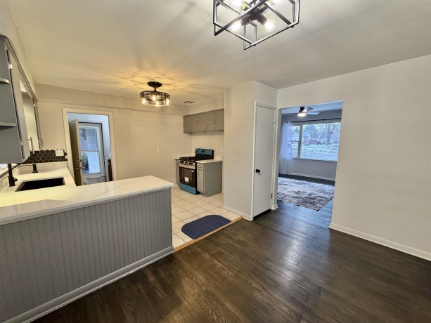 2703 18th, ROCKFORD, Illinois 61108, 4 Bedrooms Bedrooms, ,1 BathroomBathrooms,House,For Sale,18th,202601126