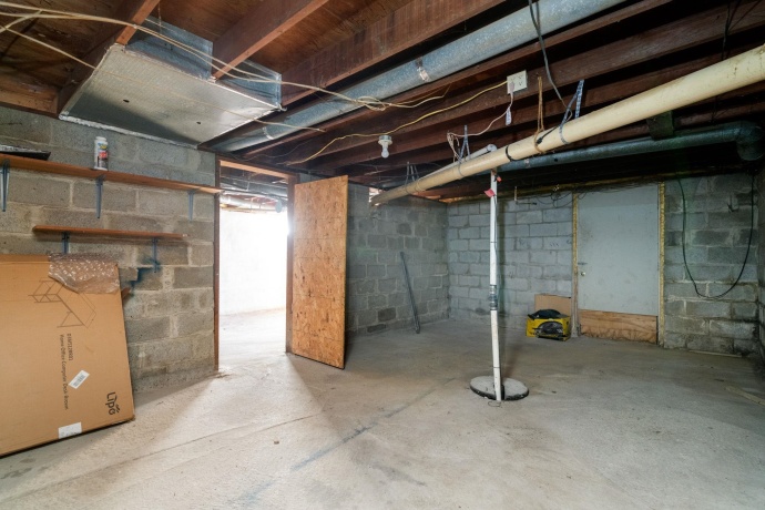 202 Etnyre, OREGON, Illinois 61061, 3 Bedrooms Bedrooms, ,1 BathroomBathrooms,House,For Sale,Etnyre,202601127