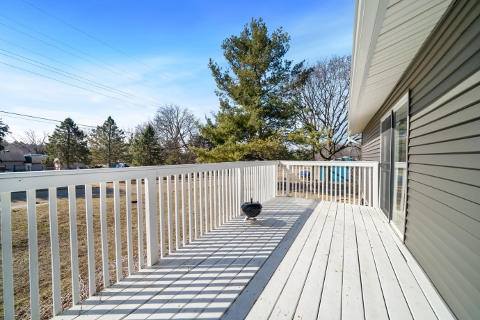 202 Etnyre, OREGON, Illinois 61061, 3 Bedrooms Bedrooms, ,1 BathroomBathrooms,House,For Sale,Etnyre,202601127