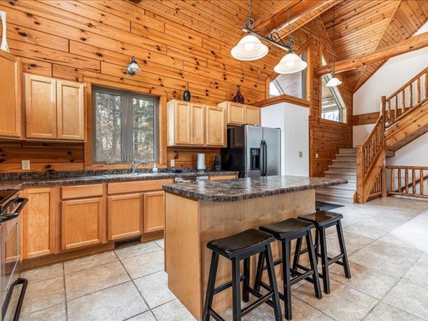 242 Blackhawk, GALENA, Illinois 61036, 4 Bedrooms Bedrooms, ,4 BathroomsBathrooms,House,For Sale,Blackhawk,202601129