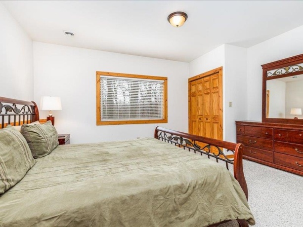 242 Blackhawk, GALENA, Illinois 61036, 4 Bedrooms Bedrooms, ,4 BathroomsBathrooms,House,For Sale,Blackhawk,202601129