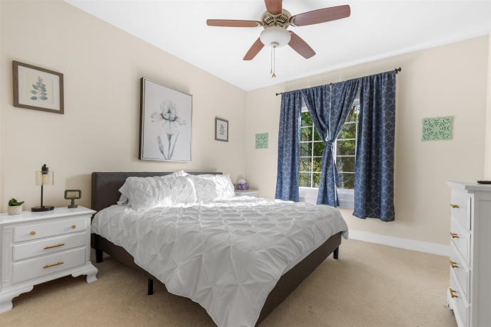 33 Sugarcreek, GALENA, Illinois 61036, 4 Bedrooms Bedrooms, ,2 BathroomsBathrooms,House,For Sale,Sugarcreek,202601130