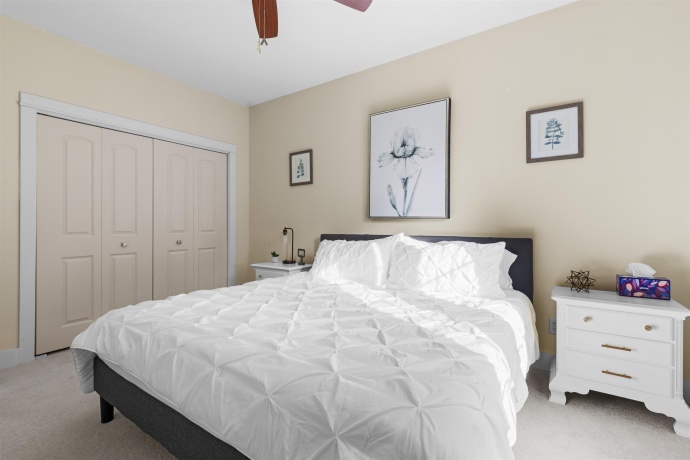 33 Sugarcreek, GALENA, Illinois 61036, 4 Bedrooms Bedrooms, ,2 BathroomsBathrooms,House,For Sale,Sugarcreek,202601130