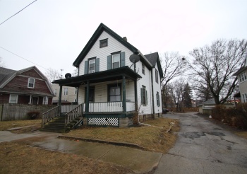 1033 Spafford, ROCKFORD, Illinois 61107, 3 Bedrooms Bedrooms, ,1 BathroomBathrooms,House,For Sale,Spafford,202500999