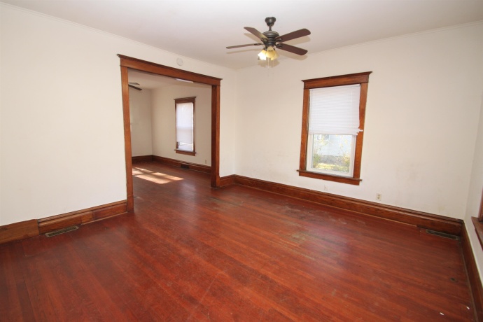 1033 Spafford, ROCKFORD, Illinois 61107, 3 Bedrooms Bedrooms, ,1 BathroomBathrooms,House,For Sale,Spafford,202500999