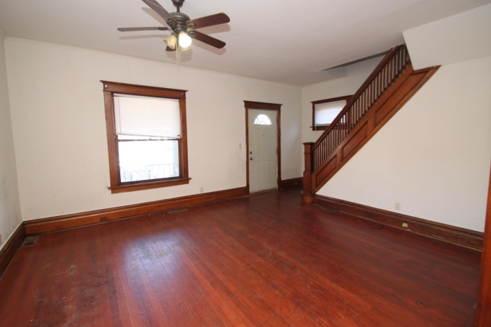 1033 Spafford, ROCKFORD, Illinois 61107, 3 Bedrooms Bedrooms, ,1 BathroomBathrooms,House,For Sale,Spafford,202500999