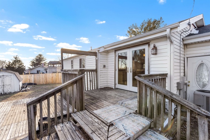 5727 Mayapple, LOVES PARK, Illinois 61111, 3 Bedrooms Bedrooms, ,3 BathroomsBathrooms,House,For Sale,Mayapple,202601131