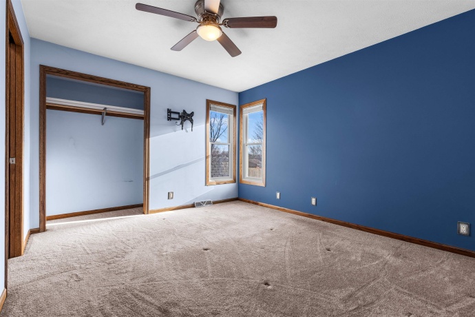 5727 Mayapple, LOVES PARK, Illinois 61111, 3 Bedrooms Bedrooms, ,3 BathroomsBathrooms,House,For Sale,Mayapple,202601131