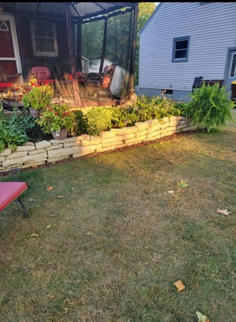 401 Junius, LOVES PARK, Illinois 61111, 3 Bedrooms Bedrooms, ,2 BathroomsBathrooms,House,For Sale,Junius,202601132