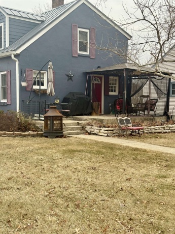 401 Junius, LOVES PARK, Illinois 61111, 3 Bedrooms Bedrooms, ,2 BathroomsBathrooms,House,For Sale,Junius,202601132