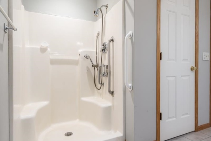 212 ROYAL, BELVIDERE, Illinois 61008, 3 Bedrooms Bedrooms, ,2 BathroomsBathrooms,House,For Sale,ROYAL,202601134