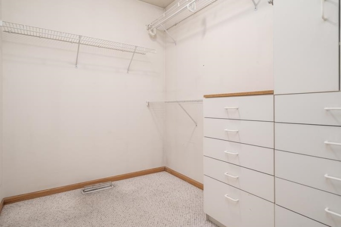 212 ROYAL, BELVIDERE, Illinois 61008, 3 Bedrooms Bedrooms, ,2 BathroomsBathrooms,House,For Sale,ROYAL,202601134