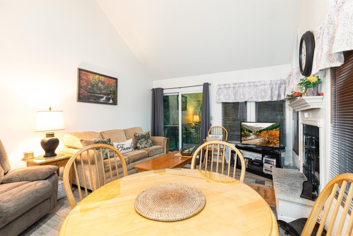 41 Spring Creek, GALENA, Illinois 61036, 2 Bedrooms Bedrooms, ,2 BathroomsBathrooms,Condominium,For Sale,Spring Creek,202601133