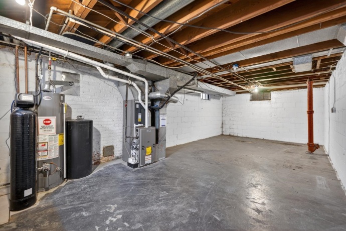 2216 Cumberland, ROCKFORD, Illinois 61103, 3 Bedrooms Bedrooms, ,1 BathroomBathrooms,House,For Sale,Cumberland,202601139