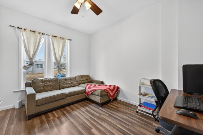 922 Lincoln, ROCHELLE, Illinois 61068, ,2 Units,For Sale,Lincoln,202601136