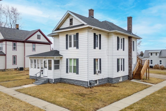 922 Lincoln, ROCHELLE, Illinois 61068, ,2 Units,For Sale,Lincoln,202601136