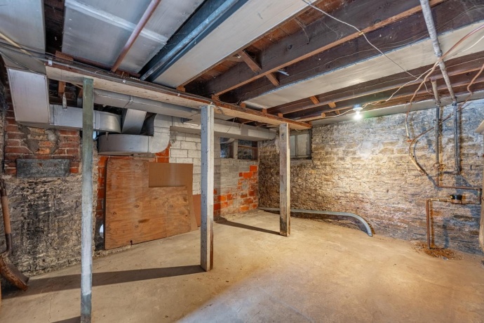 922 Lincoln, ROCHELLE, Illinois 61068, ,2 Units,For Sale,Lincoln,202601136