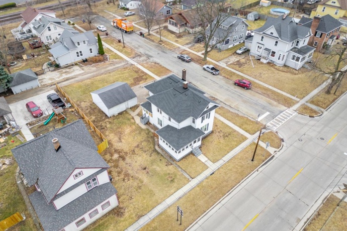 922 Lincoln, ROCHELLE, Illinois 61068, ,2 Units,For Sale,Lincoln,202601136