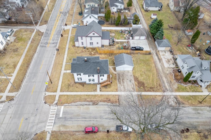 922 Lincoln, ROCHELLE, Illinois 61068, ,2 Units,For Sale,Lincoln,202601136