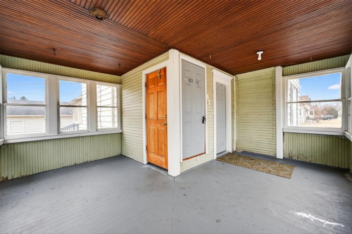 922 Lincoln, ROCHELLE, Illinois 61068, ,2 Units,For Sale,Lincoln,202601136