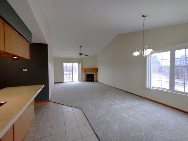 617 Queens, ROCKTON, Illinois 61072, 2 Bedrooms Bedrooms, ,2 BathroomsBathrooms,Condominium,For Sale,Queens,202601138