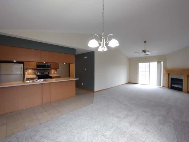 617 Queens, ROCKTON, Illinois 61072, 2 Bedrooms Bedrooms, ,2 BathroomsBathrooms,Condominium,For Sale,Queens,202601138