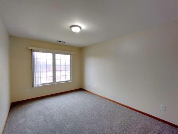 617 Queens, ROCKTON, Illinois 61072, 2 Bedrooms Bedrooms, ,2 BathroomsBathrooms,Condominium,For Sale,Queens,202601138