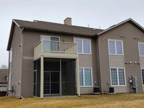 617 Queens, ROCKTON, Illinois 61072, 2 Bedrooms Bedrooms, ,2 BathroomsBathrooms,Condominium,For Sale,Queens,202601138