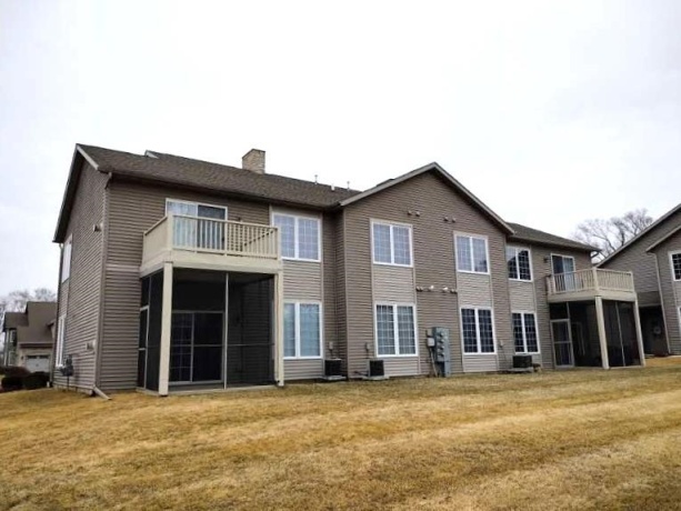 617 Queens, ROCKTON, Illinois 61072, 2 Bedrooms Bedrooms, ,2 BathroomsBathrooms,Condominium,For Sale,Queens,202601138