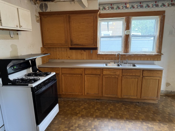 1473 Float, FREEPORT, Illinois 61032, 3 Bedrooms Bedrooms, ,1 BathroomBathrooms,House,For Sale,Float,202503105